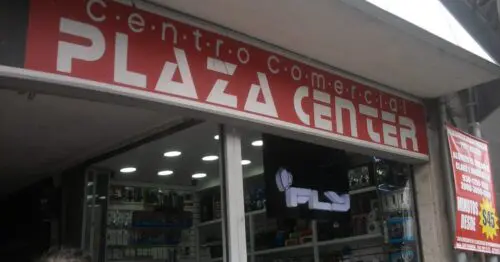 CENTRO COMERCIAL PLAZA CENTER CENTRO COMERCIAL PLAZA CENTER